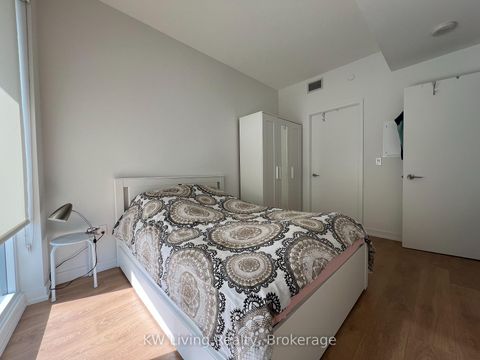 Photo 24 at 206 - 117 Mcmahon Drive, Bayview Village, Toronto