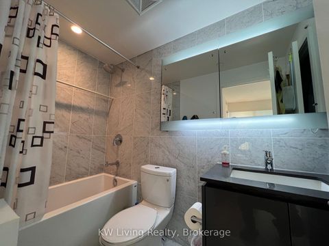Photo 25 at 206 - 117 Mcmahon Drive, Bayview Village, Toronto