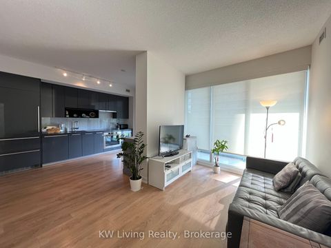 Photo 26 at 206 - 117 Mcmahon Drive, Bayview Village, Toronto