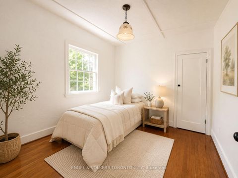 Photo 12 at 192 Library Street, Creemore, Clearview