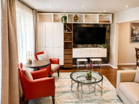 Photo 4 at 41 Athabaska Avenue, Newtonbrook East, Toronto