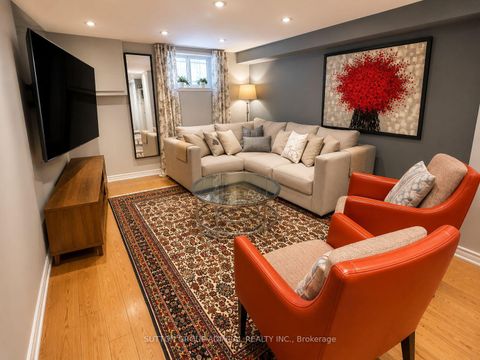 Photo 27 at 41 Athabaska Avenue, Newtonbrook East, Toronto