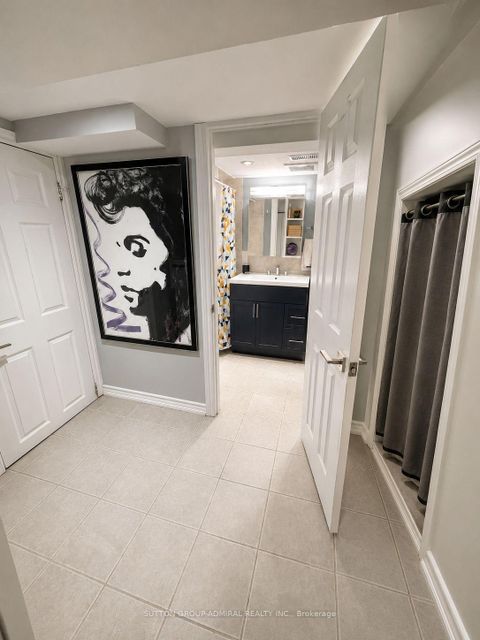 Photo 31 at 41 Athabaska Avenue, Newtonbrook East, Toronto