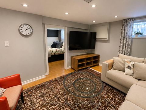 Photo 35 at 41 Athabaska Avenue, Newtonbrook East, Toronto