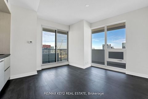 Photo 4 at 3402 - 2221 Yonge Street, Mount Pleasant West, Toronto