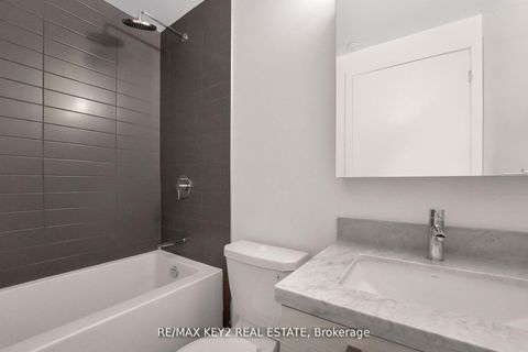 Photo 13 at 3402 - 2221 Yonge Street, Mount Pleasant West, Toronto