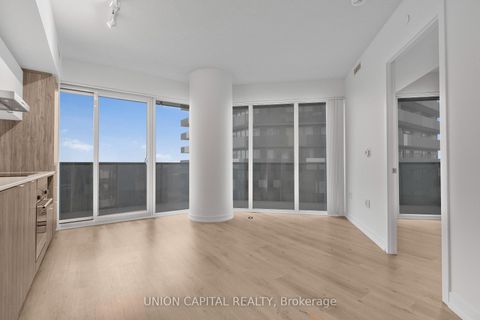 Photo 7 at 4715 - 138 downes Street, Waterfront Communities C8, Toronto