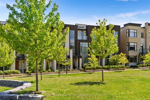 Photo 2 at 8 Heriot Place, Patterson, Vaughan