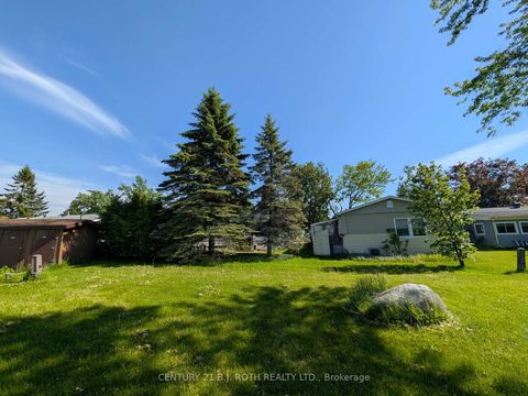 Photo 1 at 66 Linden Lane, Rural Innisfil, Innisfil