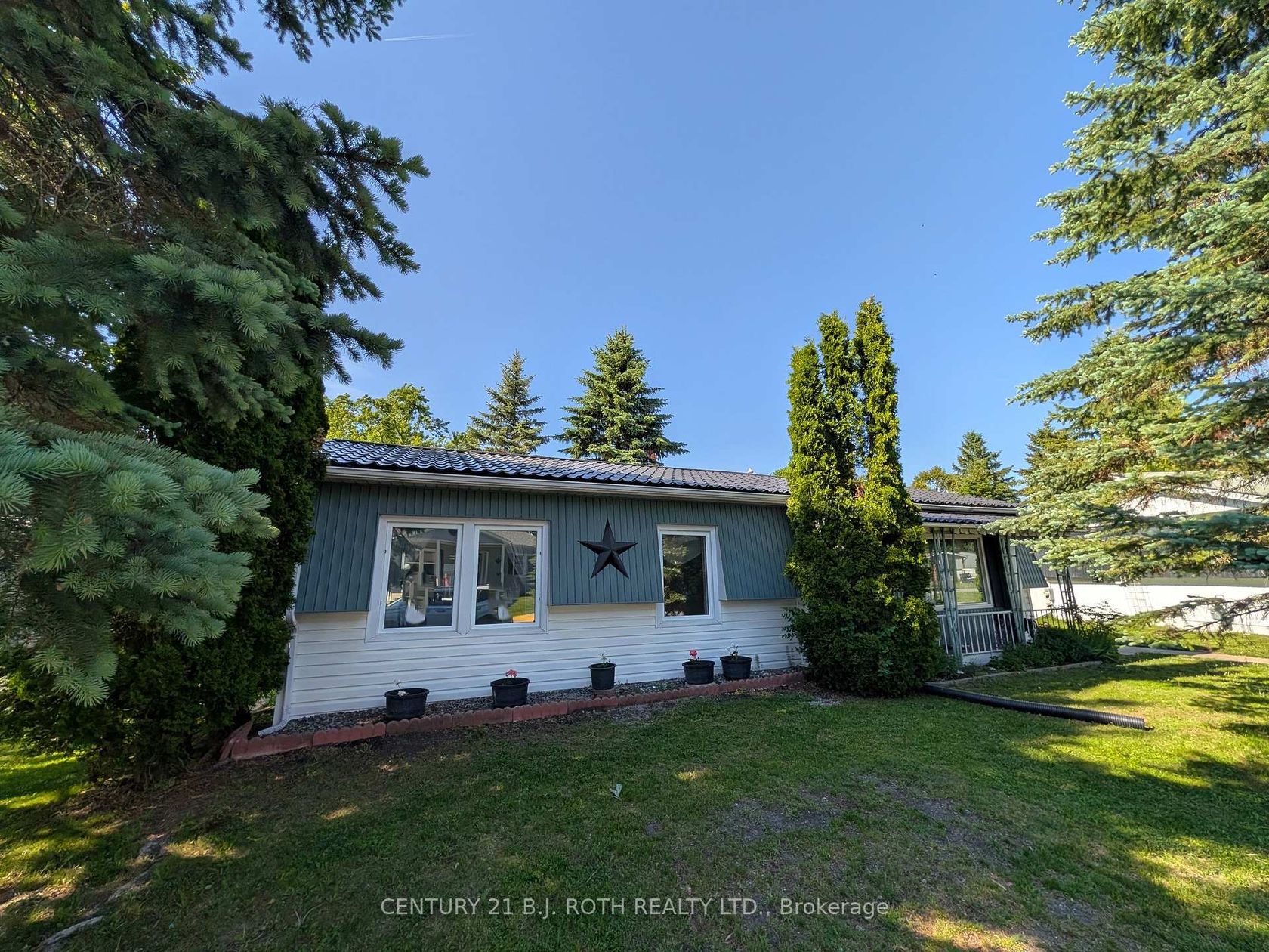 66 Linden Lane, Rural Innisfil, Innisfil photo number 2