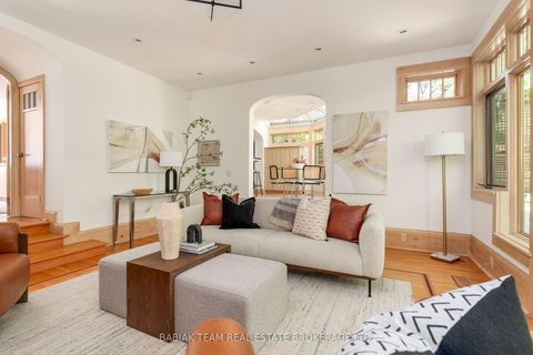 Photo 13 at 33 Halford Avenue, Lambton Baby Point, Toronto