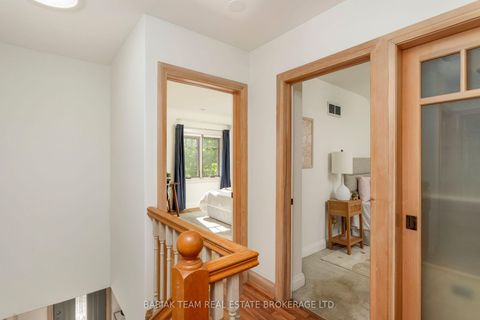Photo 20 at 33 Halford Avenue, Lambton Baby Point, Toronto