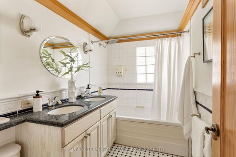 Photo 30 at 33 Halford Avenue, Lambton Baby Point, Toronto
