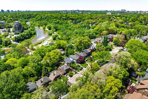 Photo 47 at 33 Halford Avenue, Lambton Baby Point, Toronto