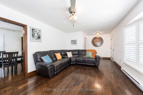 Photo 4 at 20430 Bathurst Street, Rural King, King