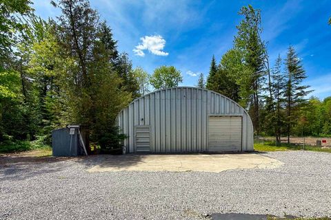 Photo 22 at 20430 Bathurst Street, Rural King, King