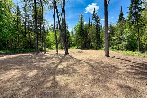 Photo 31 at 20430 Bathurst Street, Rural King, King
