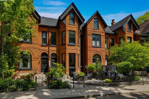 Photo 0 at 466 Wellesley Street E, South St. James Town, Toronto