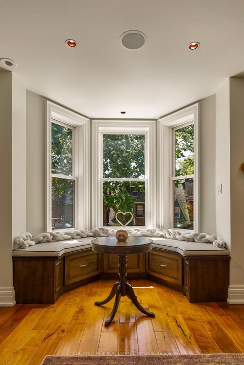 Photo 17 at 466 Wellesley Street E, South St. James Town, Toronto