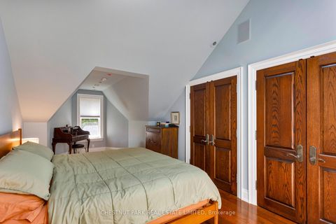 Photo 26 at 466 Wellesley Street E, South St. James Town, Toronto