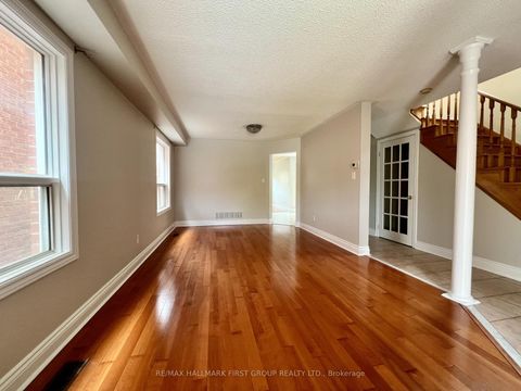 Photo 7 at 101 Booth Crescent, Central, Ajax