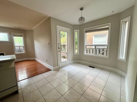 Photo 15 at 101 Booth Crescent, Central, Ajax