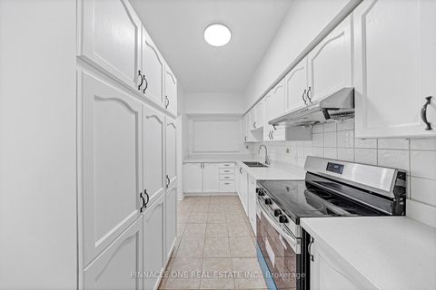 Photo 8 at 81 Carrera Boulevard, Dorset Park, Toronto