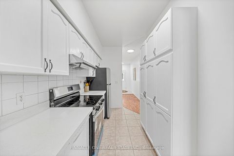 Photo 10 at 81 Carrera Boulevard, Dorset Park, Toronto