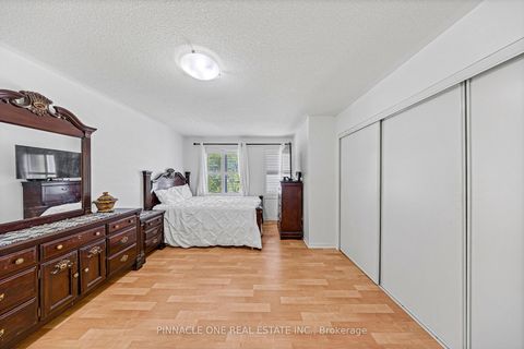 Photo 20 at 81 Carrera Boulevard, Dorset Park, Toronto