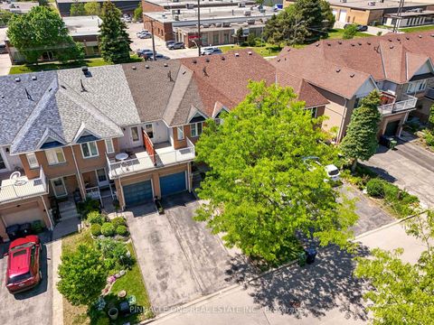 Photo 34 at 81 Carrera Boulevard, Dorset Park, Toronto