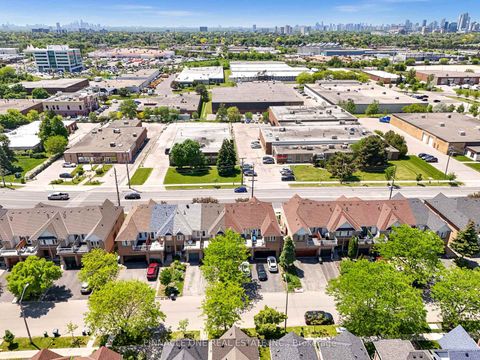 Photo 35 at 81 Carrera Boulevard, Dorset Park, Toronto