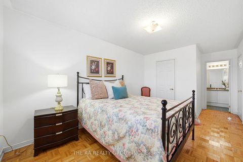Photo 22 at 93 San Gabriele Place, Humber Summit, Toronto