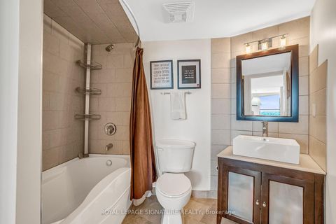 Photo 28 at 1702 - 250 Queens Quay W, Waterfront Communities C1, Toronto