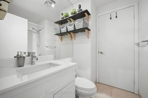 Photo 23 at 3211 - 215 FORT YORK Boulevard, Niagara, Toronto