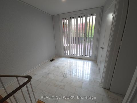 Photo 5 at 89 Elmsthorpe Avenue, Forest Hill South, Toronto