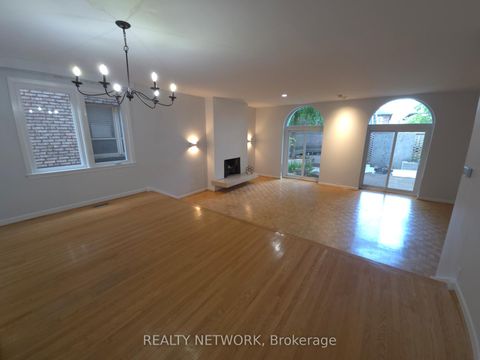 Photo 9 at 89 Elmsthorpe Avenue, Forest Hill South, Toronto