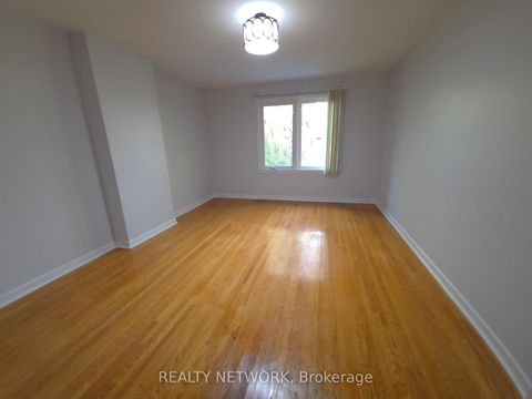 Photo 19 at 89 Elmsthorpe Avenue, Forest Hill South, Toronto