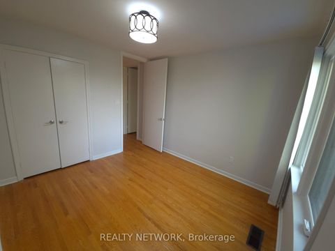 Photo 23 at 89 Elmsthorpe Avenue, Forest Hill South, Toronto
