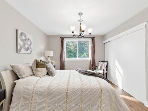 Photo 19 at 57 William Roe Boulevard, Central Newmarket, Newmarket
