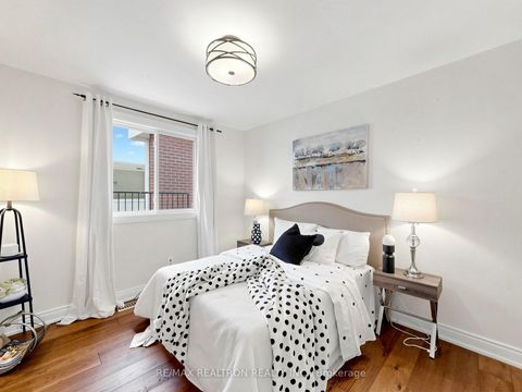 Photo 22 at 57 William Roe Boulevard, Central Newmarket, Newmarket