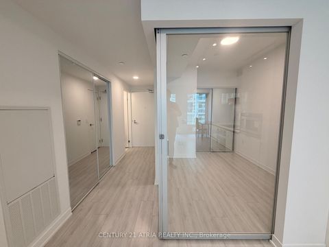 Photo 8 at 421 - 121 St Patrick Street, Chinatown, Toronto