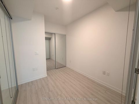 Photo 11 at 421 - 121 St Patrick Street, Chinatown, Toronto