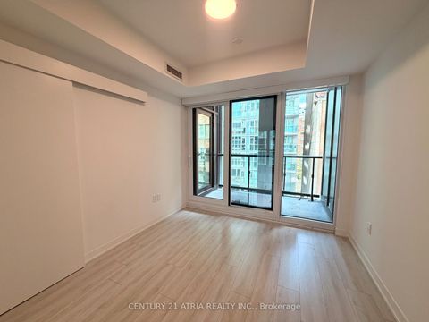 Photo 14 at 421 - 121 St Patrick Street, Chinatown, Toronto