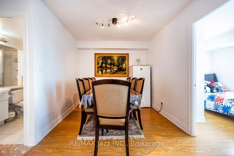 Photo 11 at 1407 - 188 Doris Avenue, Willowdale East, Toronto