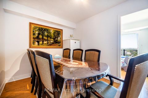 Photo 12 at 1407 - 188 Doris Avenue, Willowdale East, Toronto