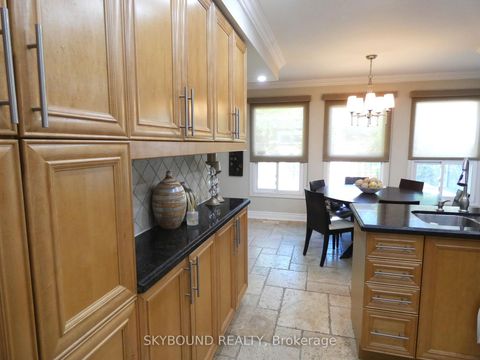 Photo 3 at 362 Conley Street, Lakeview Estates, Vaughan