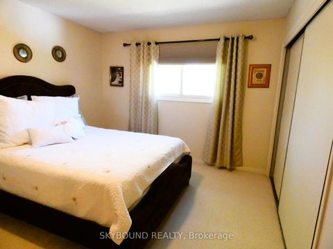 Photo 12 at 362 Conley Street, Lakeview Estates, Vaughan