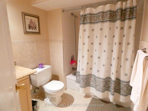 Photo 15 at 362 Conley Street, Lakeview Estates, Vaughan