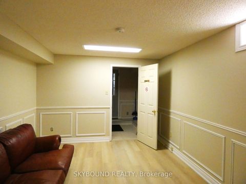 Photo 17 at 362 Conley Street, Lakeview Estates, Vaughan
