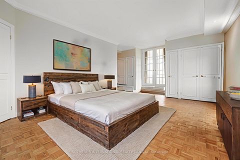 Photo 18 at 13 - 423 Avenue Road, St. Clair, Toronto